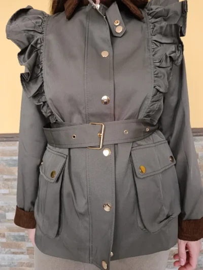 chaqueta oliva